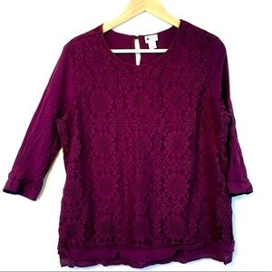 Pretty Purple Floral Lace 3/4 Sleeve Keyhole Top